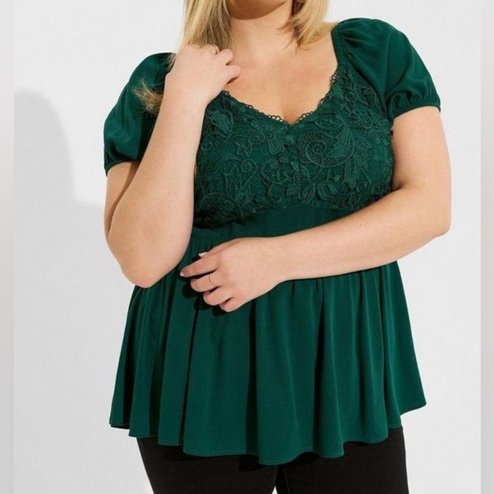Crinkle Gauze With Lace Puff Short Sleeve Blouse Size 2